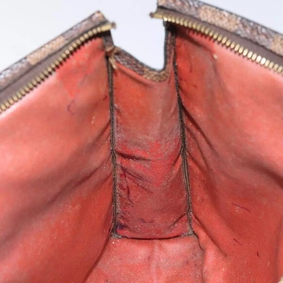 LOUIS VUITTON Damier Ebene Poche Toilette 26 Pouch N47543 LV Auth 113577 - Picture 12 of 16